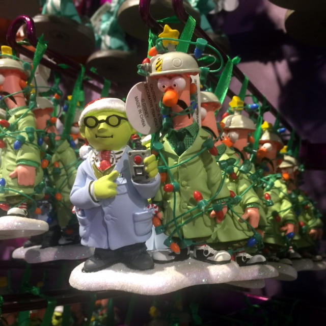 Visiter la boutique DisneyDisney Christmas Muppets Festive Beaker Men's Sweatshirt 