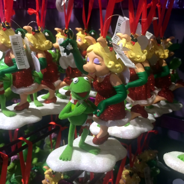 Celebrating A Disney Christmas Character Ornament Muppets Kermit the Frog and Miss Piggy