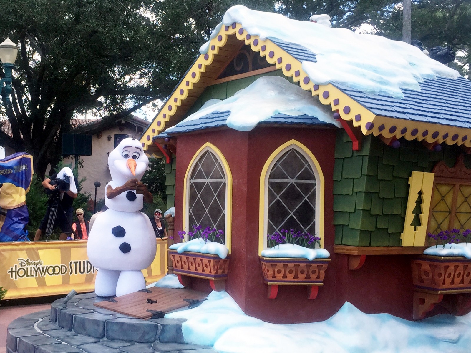 Frozen Summer Fun 2015 Disney's Hollywood Studios Walt Disney World 