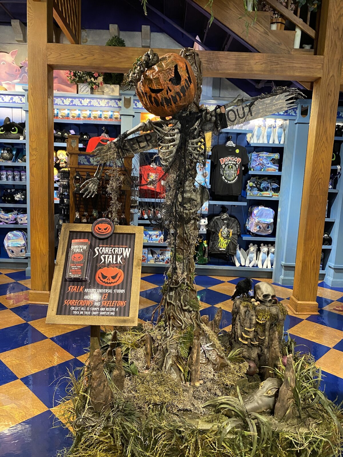 Universal Orlando Resort Halloween 2020 Scarecrow Stalk